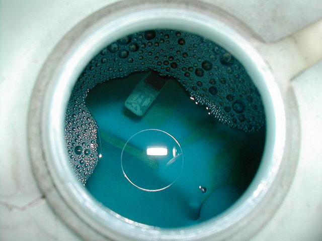 Kontroll av kylarvätskenivån