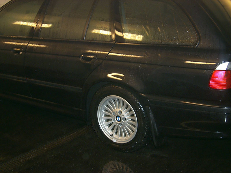 Bilen ser ren ut efter avspolning