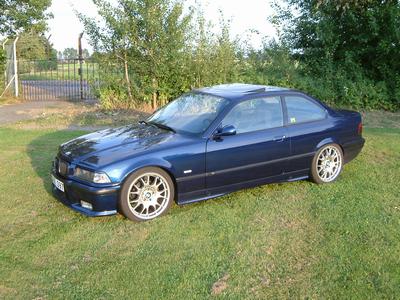 BMW 325 -93