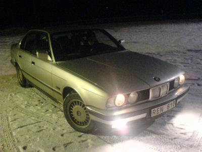 BMW 525 -92