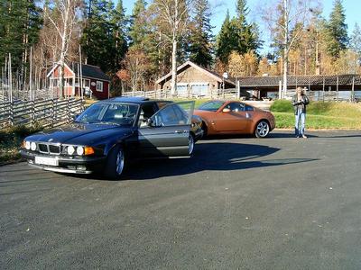 Ute och luftade bilen tillsammans med en kompis som kör Nissan 350z tror jag dom heter.