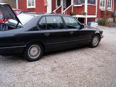 Köpte nya vinterdäck att slänga på orginalfälgarna för att prova åka lite på förvintern.konstigt nog [...]