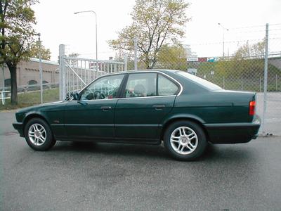 BMW 520 -93