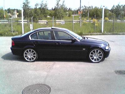 BMW 323 -99