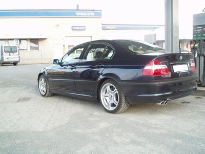 BMW 330 -03