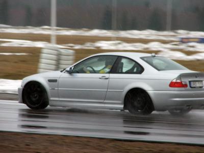 BMW M3 -02