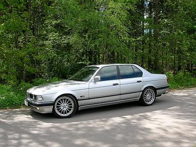 BMW 735 IA -92