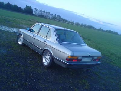Ännu en bild från dagen jag köpte bilen