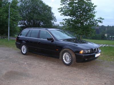 BMW 530iA Touring -02