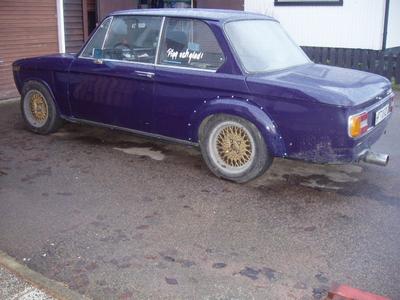 BMW 2002 -75