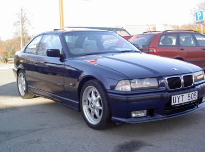 BMW 320iA Coupe -96