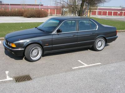 BMW 735i -91
