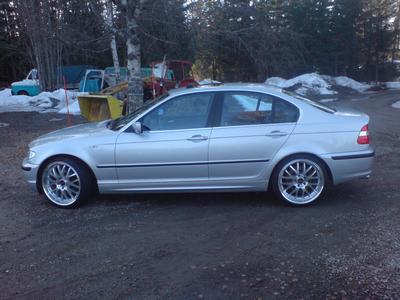 BMW 330i -03