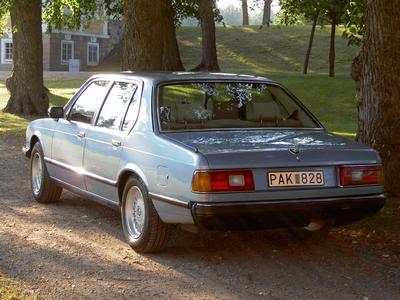 BMW 728 -79
