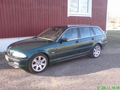 BMW 330 touring -01