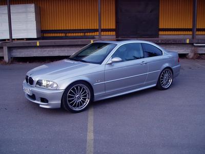 BMW 323 -00
