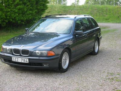 BMW 540iAT -98