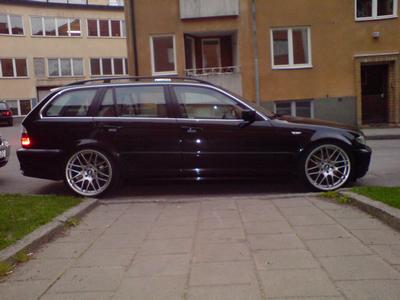 BMW 330IA Touring -02