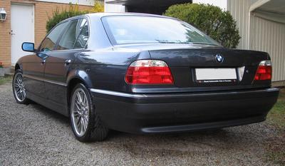 BMW 740 -94