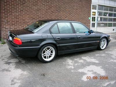 BMW 728 -96