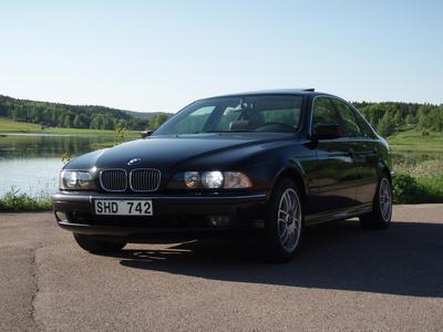 BMW 523iA -96