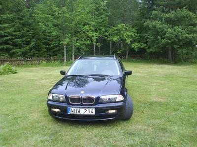 BMW 330d -01