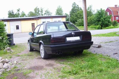 BMW 320i -89