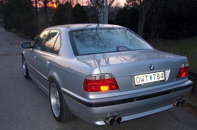 BMW 740iA -97