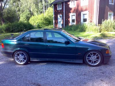 BMW 318i -94