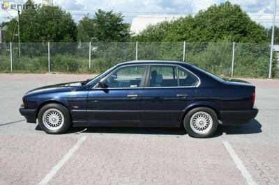 BMW 520 -92