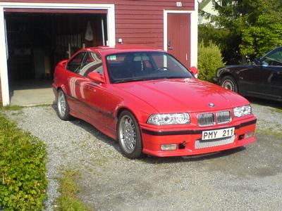 BMW 320 coupe -93