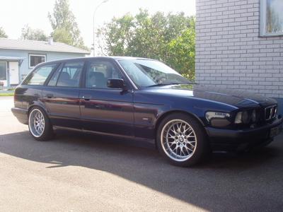 BMW 540iT -95