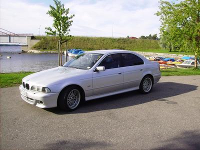 BMW 520i -01