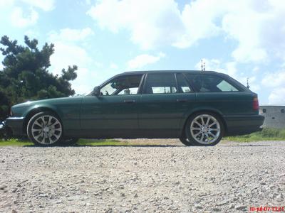BMW 525 -93