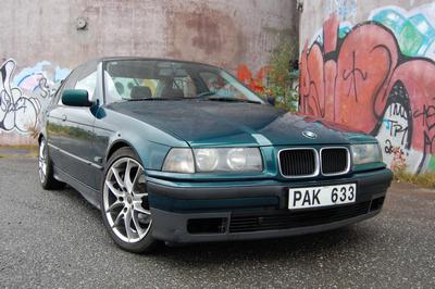 BMW 318i -96