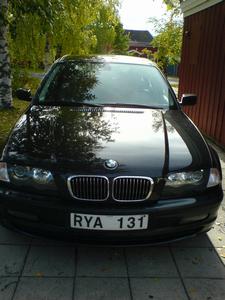 BMW 320 -01