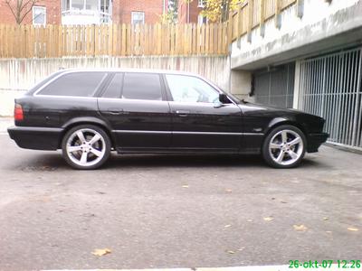 BMW 525i Touring -92