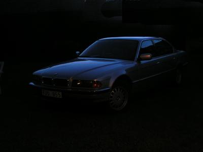 BMW 740 -98