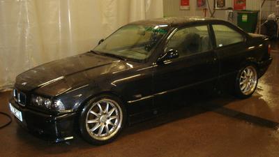 BMW 325 -94