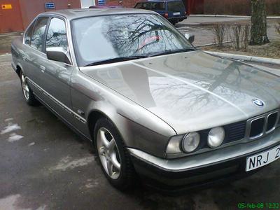 BMW 520 -88