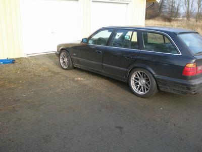 BMW 525 iA -92