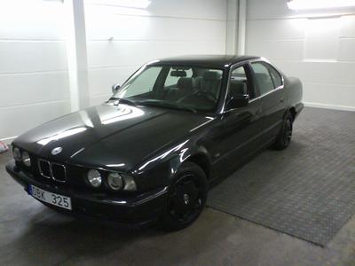 BMW 525i -90