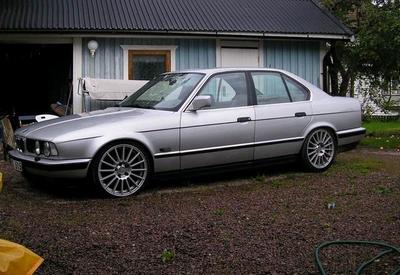 BMW 525i -92