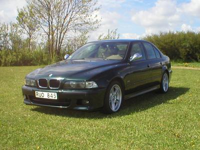 BMW 528 -00