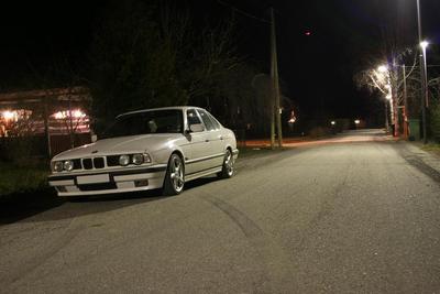 BMW 535ia -90
