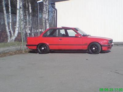 BMW 318is -90