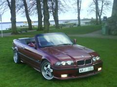 BMW 325 cab -93