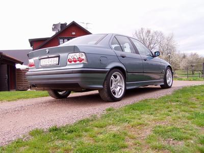 BMW 320 -96