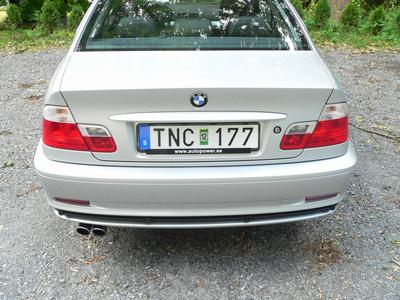 Ytterligare en bild för att få med de omlackade delarna. Inte så stor nyansskillnad så det sticker i [...]