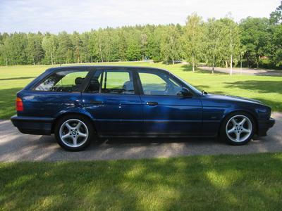 BMW 540ia Touring -94
